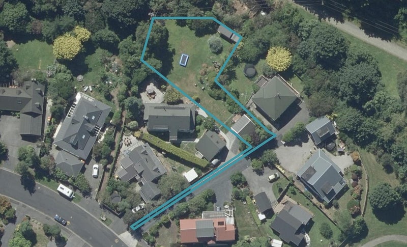 86 Glenross Street, Glenross, Dunedin - Carousel 1