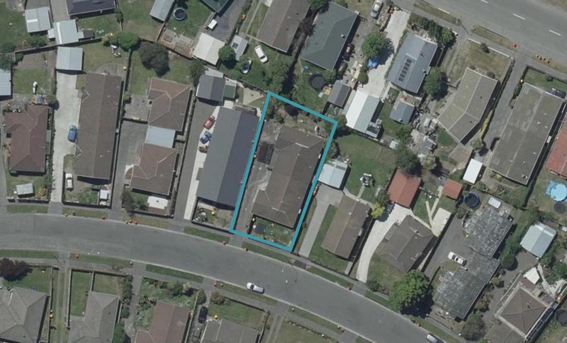 2/53 Kuaka Crescent, Bromley, Christchurch - Carousel 1