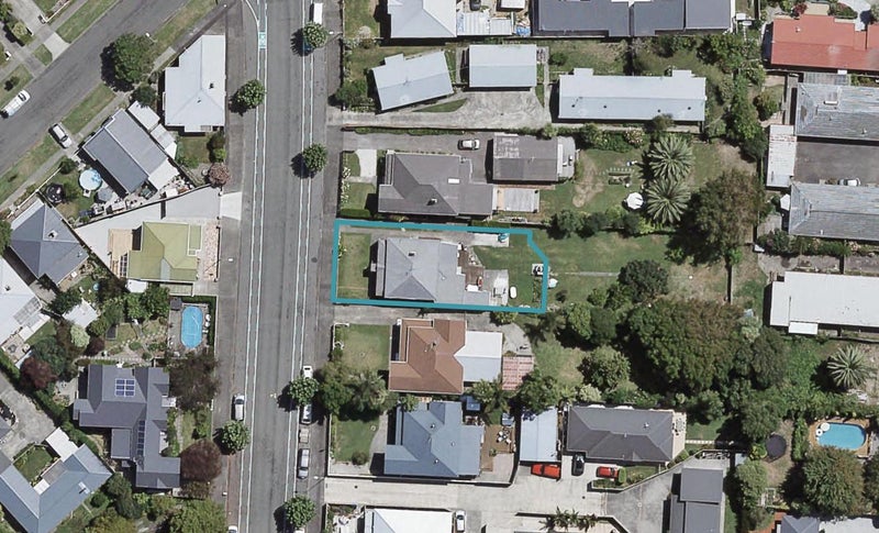 123 Nelson Crescent, Napier South, Napier - Carousel 1