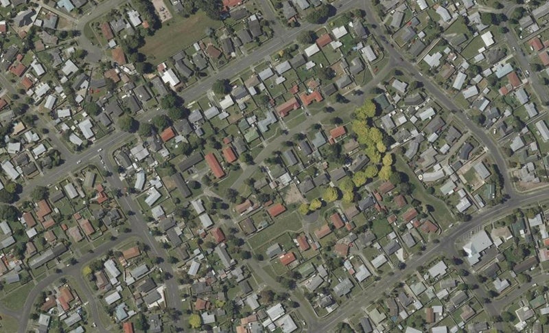 21 Halswell Crescent, Westbrook, Palmerston North - Carousel 1
