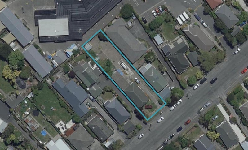 22 Aorangi Road, Bryndwr, Christchurch - Carousel 1