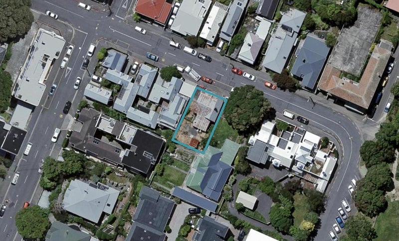 96 Majoribanks Street, Mount Victoria, Wellington - Carousel 1