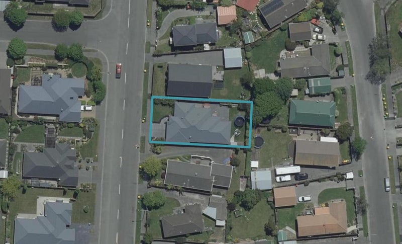54 Grimseys Road, Redwood, Christchurch - Carousel 1