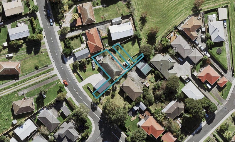 2/67 Kervil Avenue, Te Atatu Peninsula, Auckland - Carousel 1