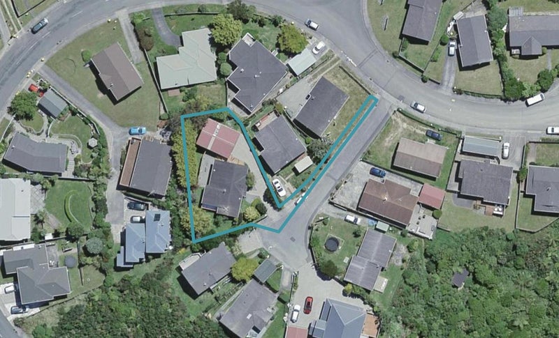 4 Cathie Place, Karori, Wellington - Carousel 1
