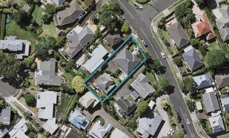 1/6 Blackett Crescent, Meadowbank, Auckland - Carousel 1
