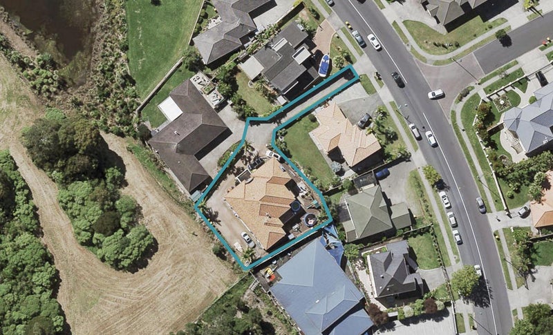 107 Hugh Green Drive, Pinehill, Auckland - Carousel 1