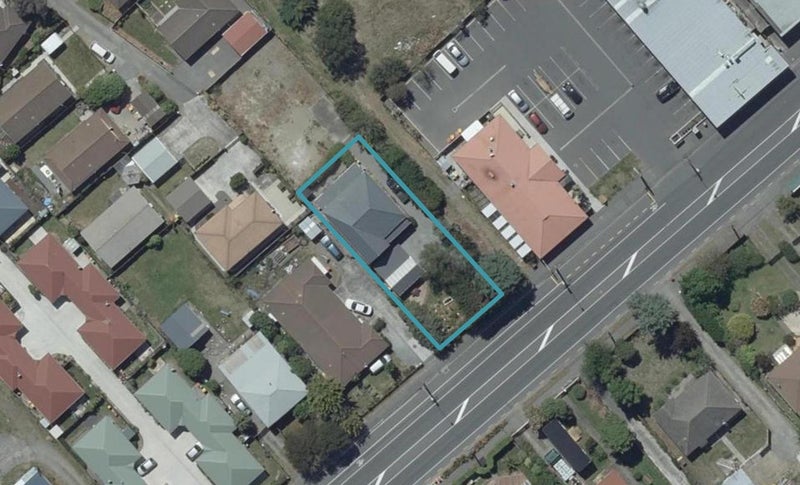 305 Pages Road, Wainoni, Christchurch - Carousel 1