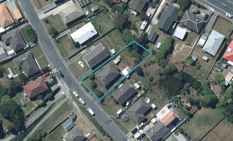 13 Thompson Grove, Ranui, Porirua - Carousel 1