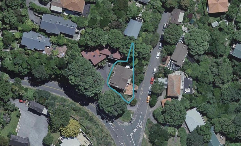 33 Barnard Street, Wadestown, Wellington - Carousel 1