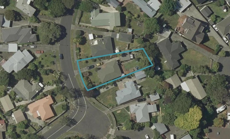 19 Parkland Crescent, Terrace End, Palmerston North - Carousel 1