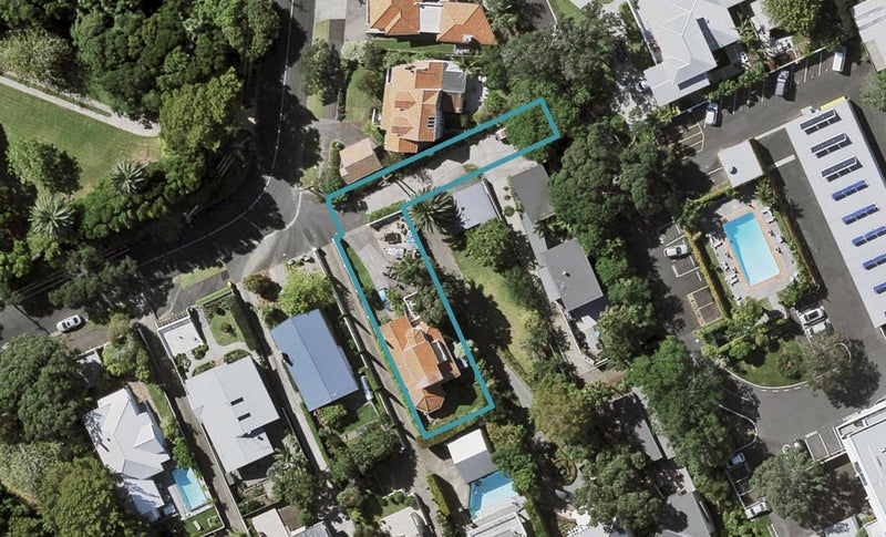 57 Stanley Point Road, Stanley Point, Auckland - Carousel 1