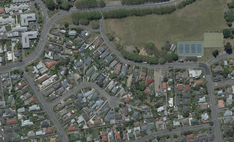 2/34 Cresswell Avenue, Burwood, Christchurch - Carousel 1
