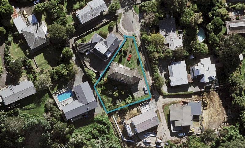 7 Lilac Grove, Hillsborough, Auckland - Carousel 1