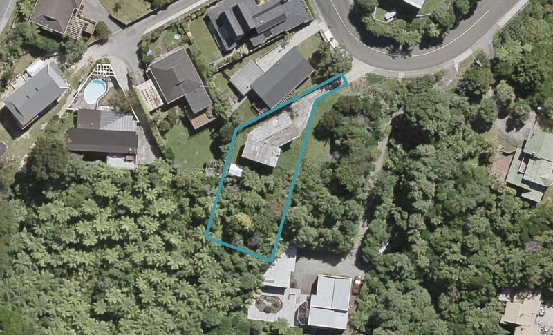 55 Miromiro Road, Normandale, Lower Hutt - Carousel 1
