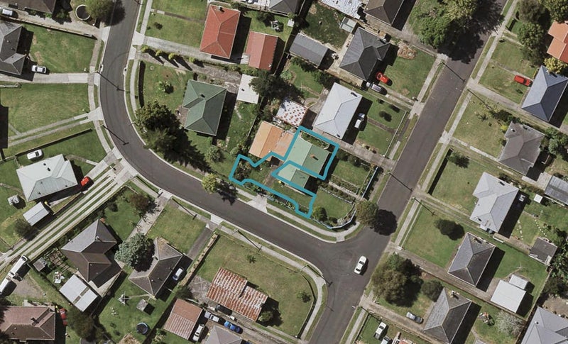 20 Clutha Crescent, Clover Park, Auckland - Carousel 1