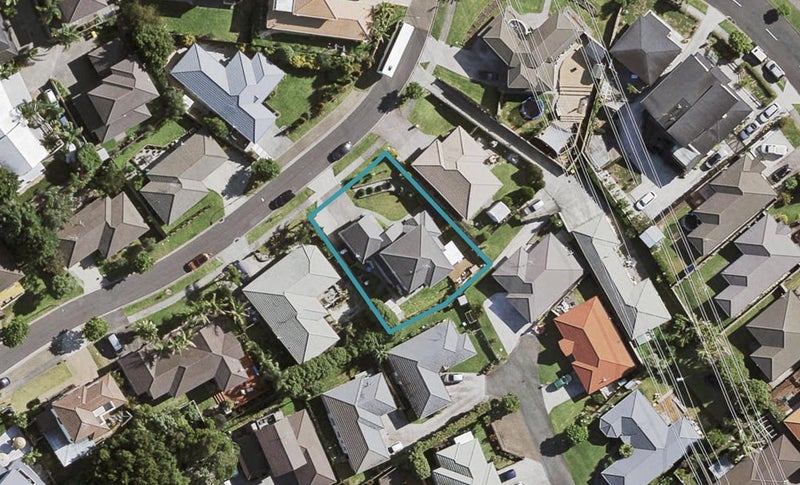 8 Kumar Place, The Gardens, Auckland - Carousel 1