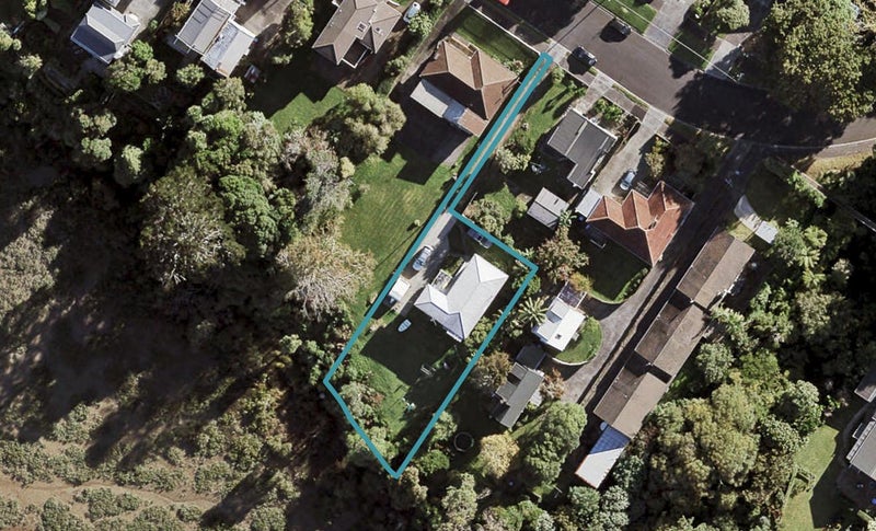32A Saxon Street, Waterview, Auckland - Carousel 1