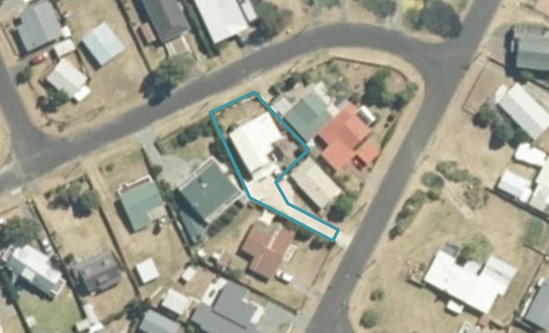 217B Hauturu Street, Whangamatā - Carousel 1