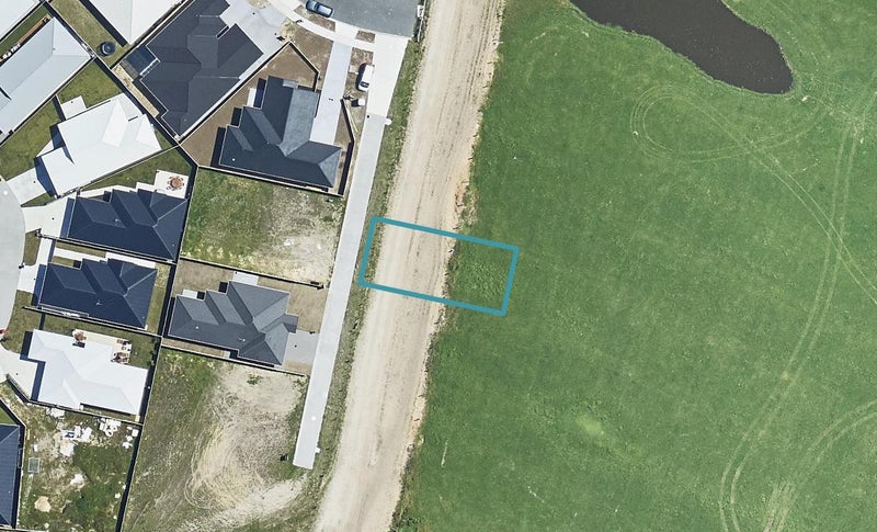 6 Empire Crescent, Papamoa - Carousel 1