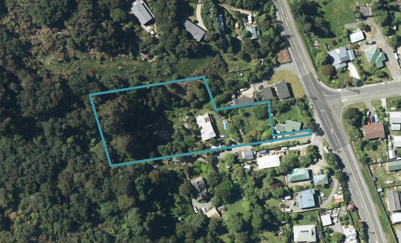 25 Main Road, Havelock - Carousel 1