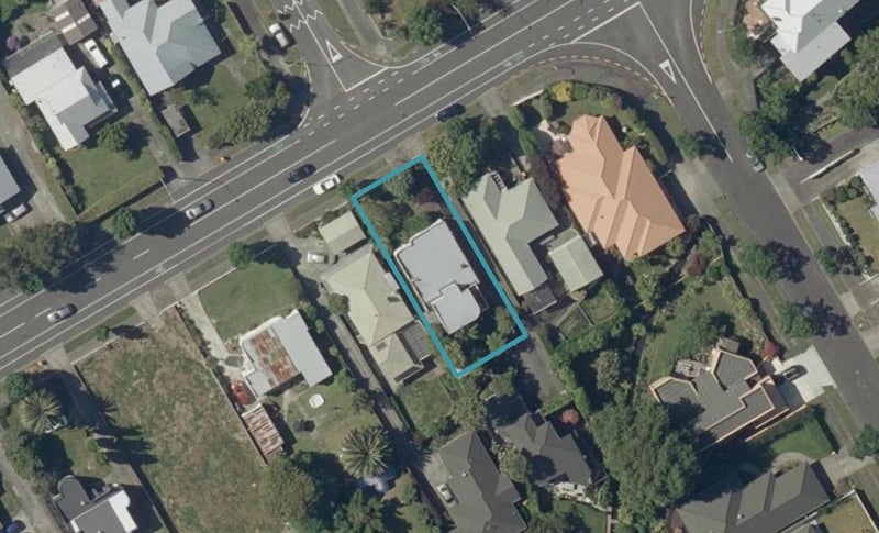 444 College Street, Hokowhitu, Palmerston North - Carousel 1