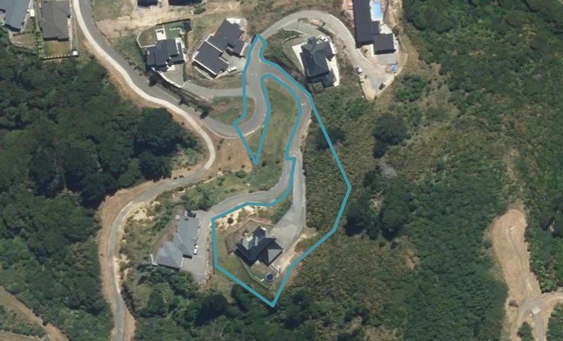 3 Hauroko Glen, Aotea, Porirua - Carousel 1
