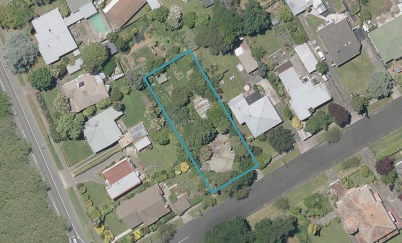 1 Marshall Avenue, Whanganui East, Whanganui - Carousel 1