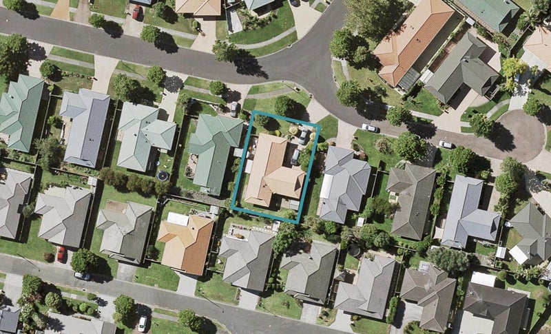 12 Millington Place, Huntington Park, Auckland - Carousel 1