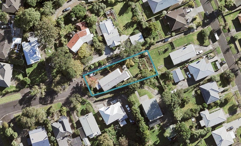 64 Batkin Road, New Windsor, Auckland - Carousel 1