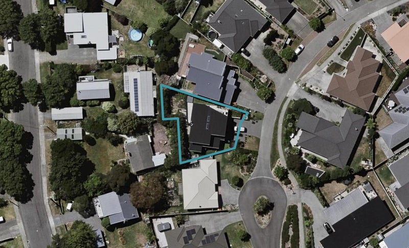 15 Simpson Crescent, Raumati Beach, Paraparaumu - Carousel 1