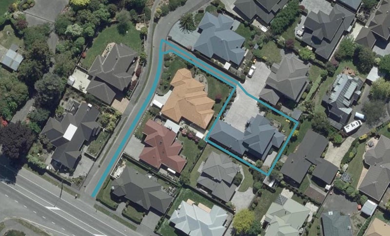 8 Croftwood Lane, Harewood, Christchurch - Carousel 1