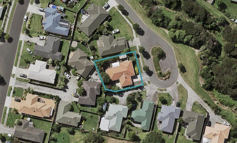 7 Gerolds Place, Flat Bush, Auckland - Carousel 1