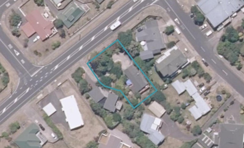 1/709 Acacia Bay Road, Acacia Bay, Taupo - Carousel 1