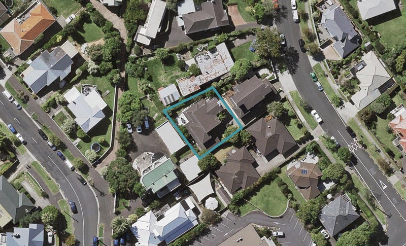 6 Temple Street, Meadowbank, Auckland - Carousel 1