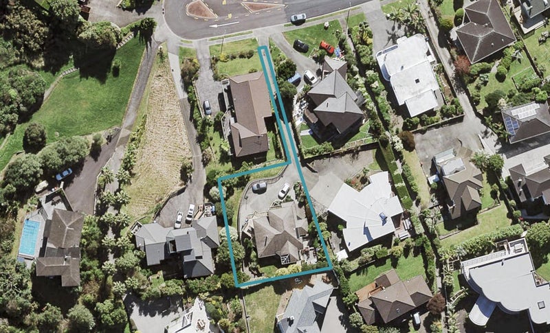 28 Strathnaver Crescent, Lynfield, Auckland - Carousel 1