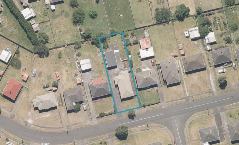 12 Akatea Street, Gonville, Whanganui - Carousel 1