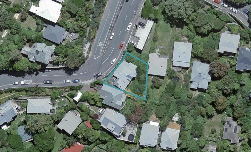 33 Plunket Street, Kelburn, Wellington - Carousel 1