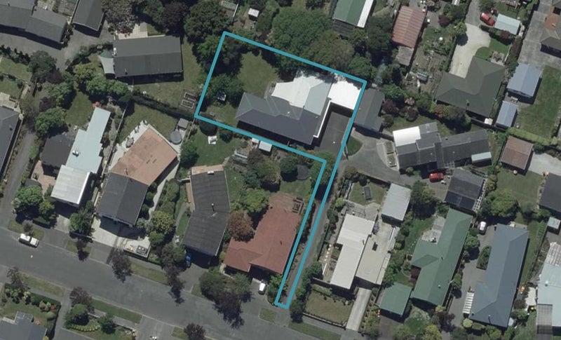 8B Harrowdale Drive, Avonhead, Christchurch - Carousel 1