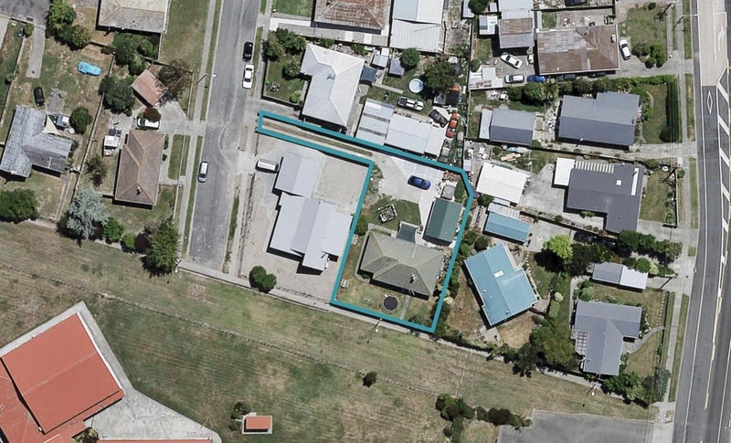 37 Mclaren Crescent, Onekawa, Napier - Carousel 1