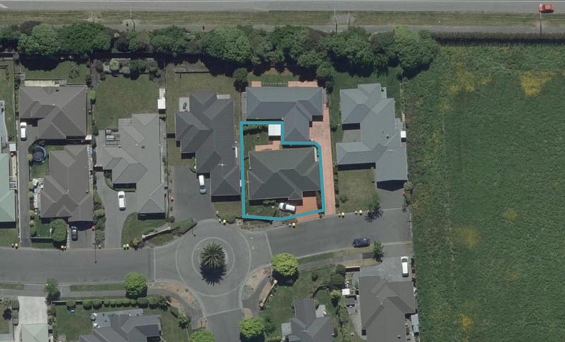 31 Havana Gardens, Shirley, Christchurch - Carousel 1