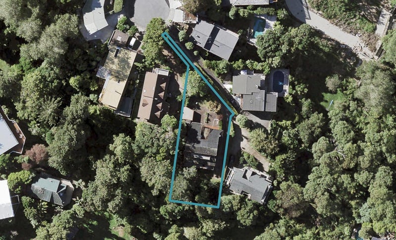 33 Colmar Road, Mellons Bay, Auckland - Carousel 1