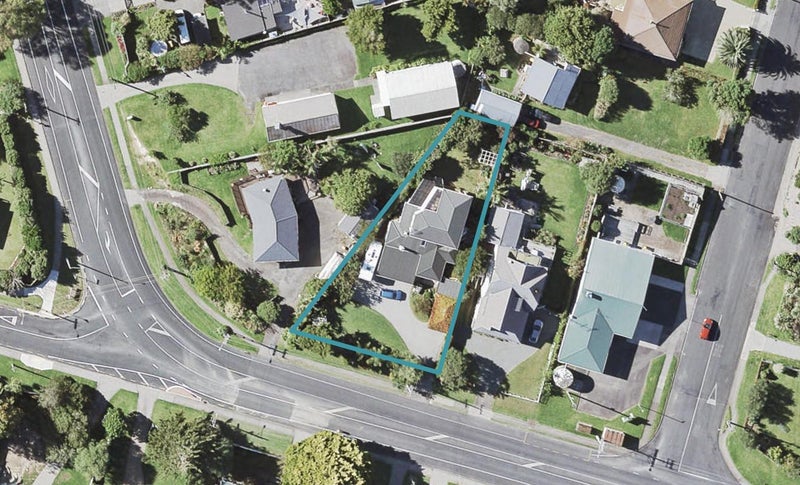 58 Beachlands Road, Beachlands, Auckland - Carousel 1