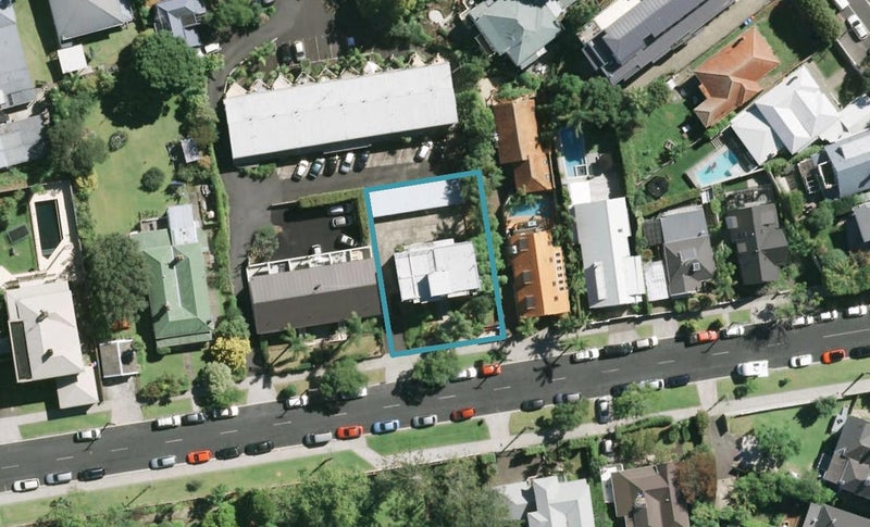 9D Emmett Street, Herne Bay, Auckland - Carousel 1