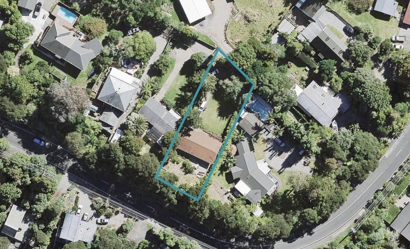 337 Huia Road, Titirangi, Auckland - Carousel 1