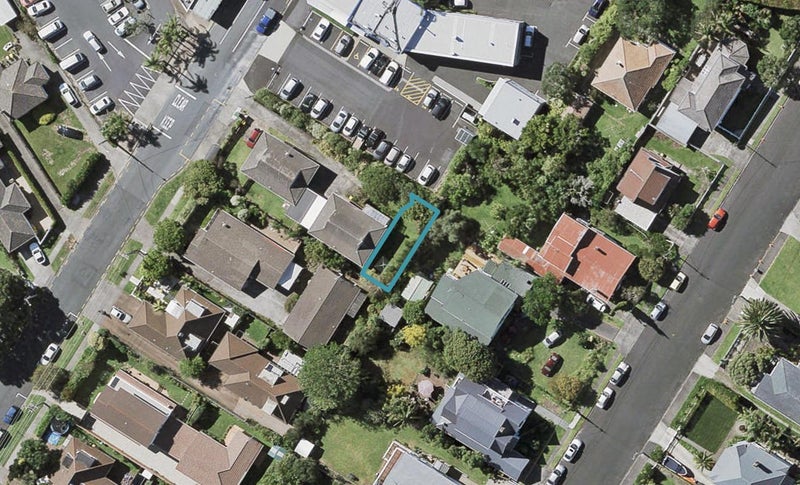 7/4 Jutland Road, Hauraki, Auckland - Carousel 1