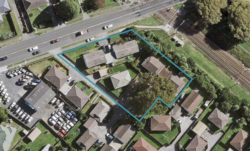1/15 Manuroa Road, Takanini, Auckland - Carousel 1