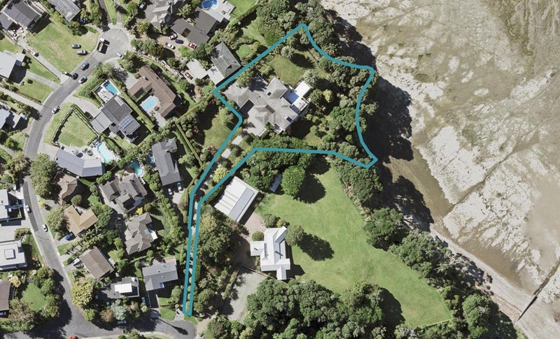 16 Page Point, Mellons Bay, Auckland - Carousel 1