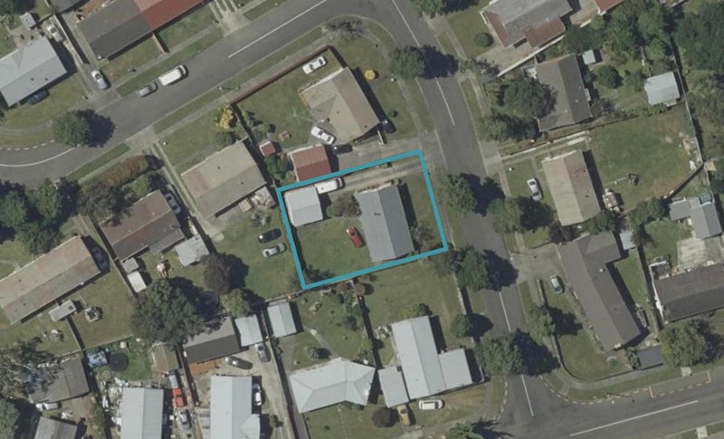 5 Monowai Place, Westbrook, Palmerston North - Carousel 1