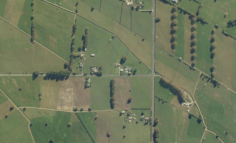 16 Wiseman Road, Pukemoremore, Cambridge - Carousel 1